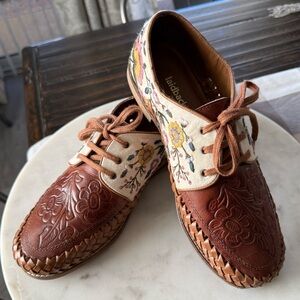 Laidback London Oxford Shoes